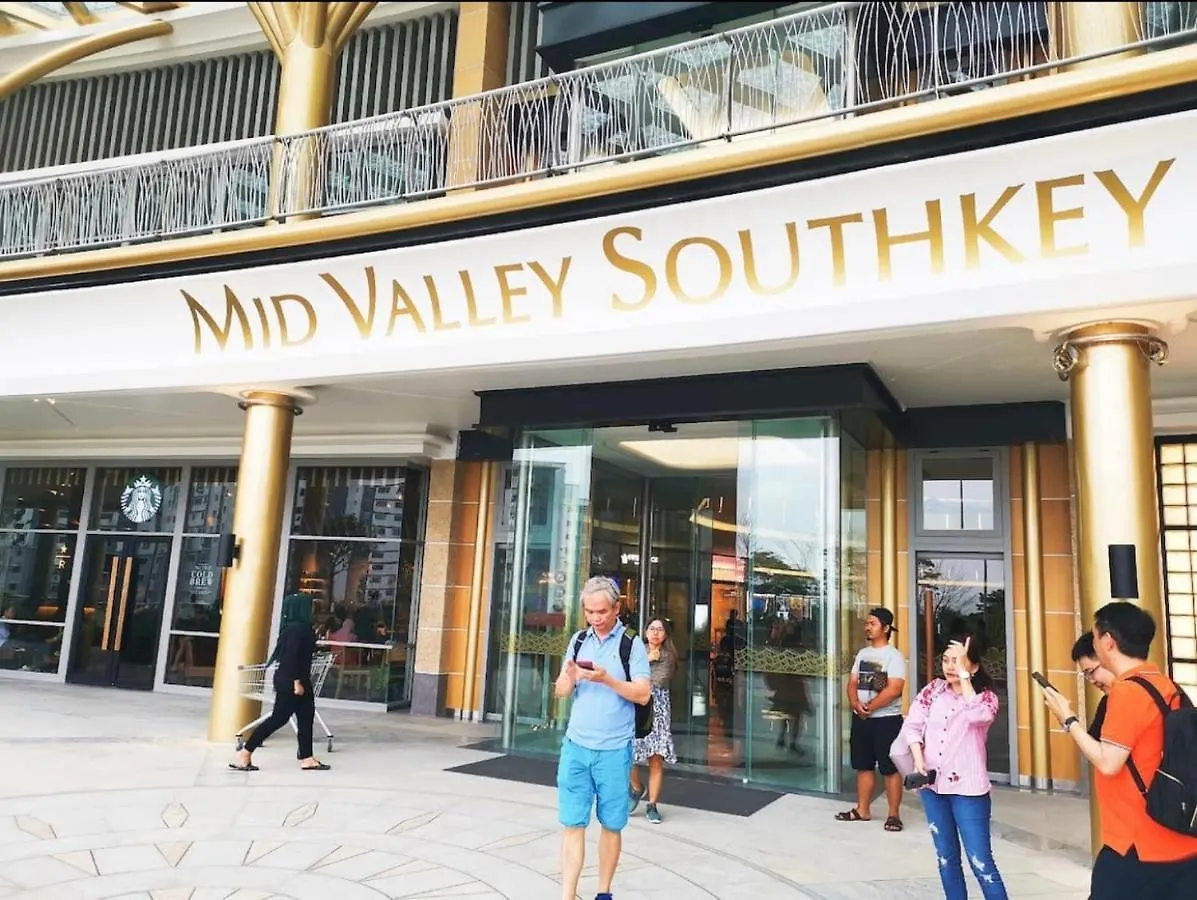 Apartment Mid Valley Southkey Mosaic 3Br By Greatday Malaysia